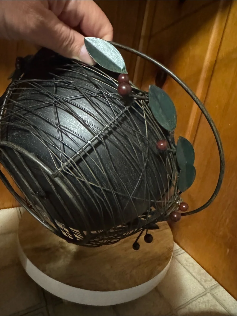 Decorative Handled Metal Basket/bowl with Leaf Accents - Dark Green/Black/red